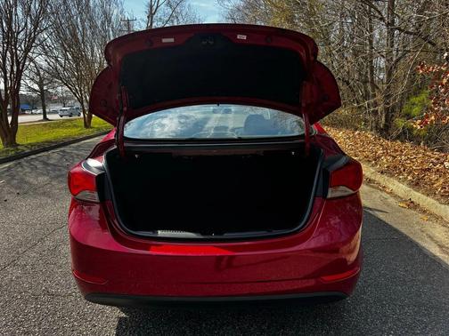 2016 Hyundai ELANTRA Value Edition