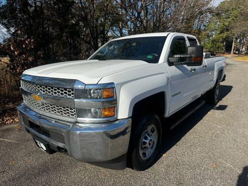 Summit White 2019 Chevrolet Silverado 2500 WT