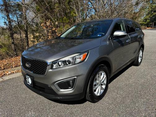 Titanium Silver 2016 Kia Sorento L