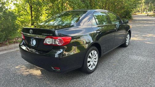 Black 2013 Toyota Corolla LE