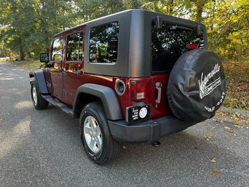 2010 Jeep Wrangler Unlimited Sport