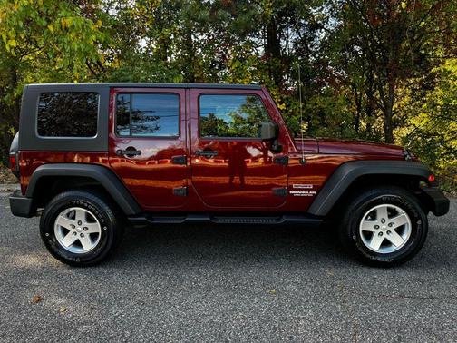 2010 Jeep Wrangler Unlimited Sport