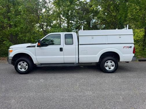 Oxford White 2012 Ford F-250 XL