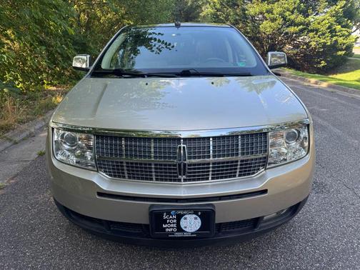 2010 Lincoln MKX Base