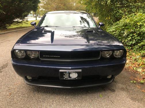 2014 Dodge Challenger SXT