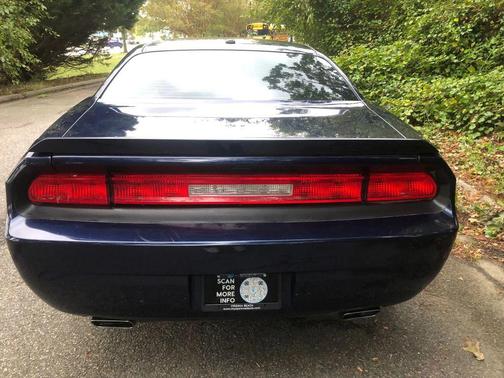 2014 Dodge Challenger SXT