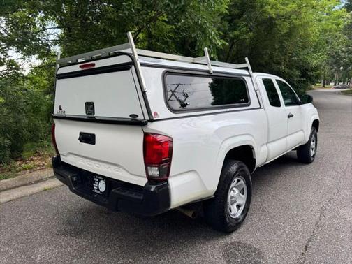 2018 Toyota Tacoma SR5