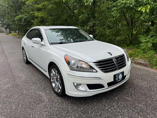 2013 Hyundai Equus Signature