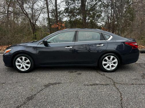 2017 Nissan Altima 2.5 SV