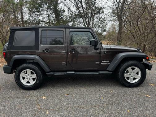 2013 Jeep Wrangler Unlimited Sport