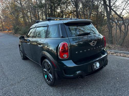 2012 MINI Cooper S Countryman Base