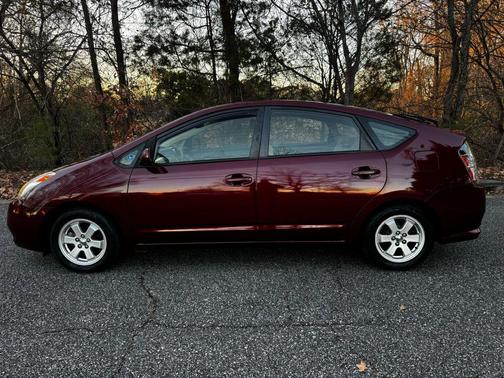 2005 Toyota Prius Base