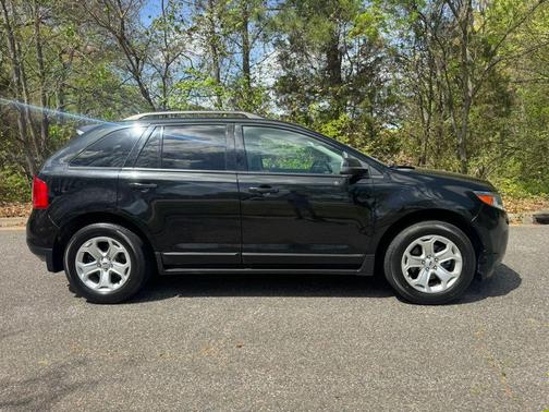 Black 2012 Ford Edge SEL