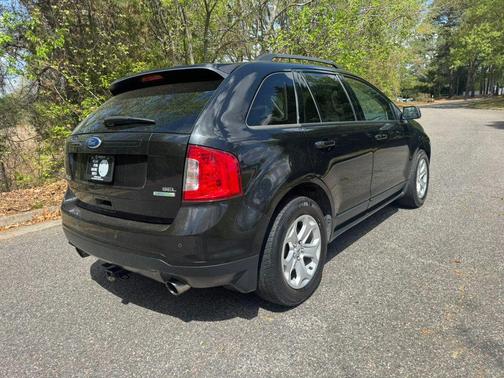 Black 2012 Ford Edge SEL