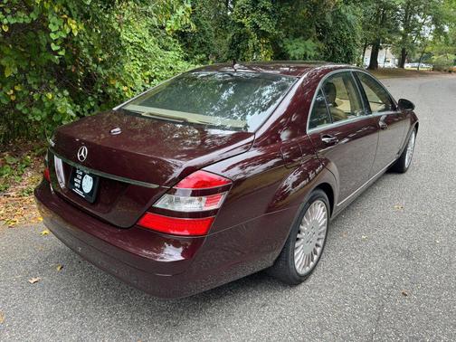 2007 Mercedes-Benz S-Class S 550 Sedan 4D