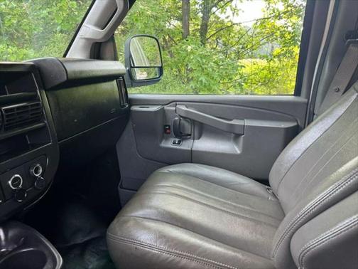 2017 Chevrolet Express 2500 Work Van