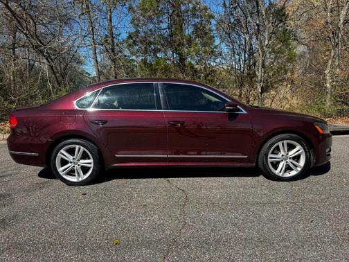 2014 Volkswagen Passat 2.0L TDI DSG SEL Premium