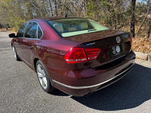 2014 Volkswagen Passat 2.0L TDI DSG SEL Premium
