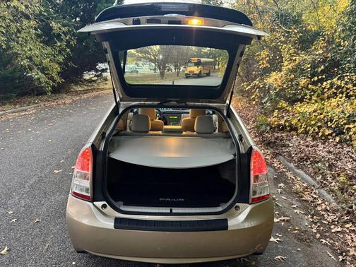 2011 Toyota Prius IV