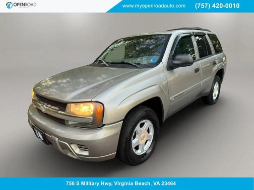 Champagne 2002 Chevrolet Trailblazer LS