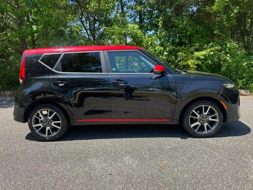Inferno Red/Black Roof 2020 Kia Soul GT-Line