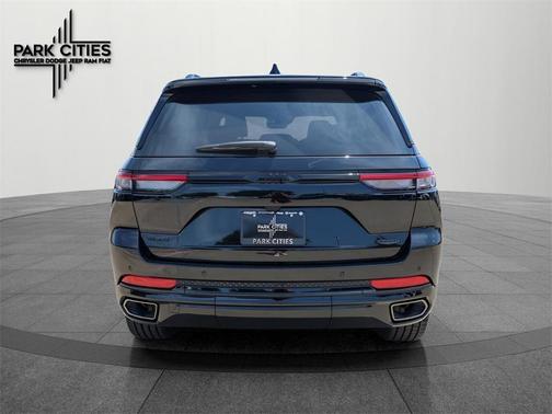 2025 Jeep Grand Cherokee Summit