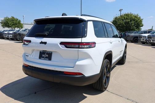 2025 Jeep Grand Cherokee L Altitude