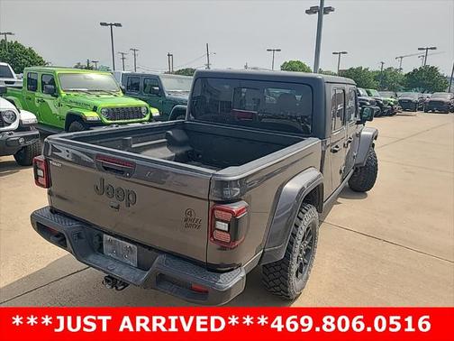 2024 Jeep Gladiator Willys