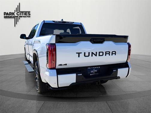 2025 Toyota Tundra Platinum