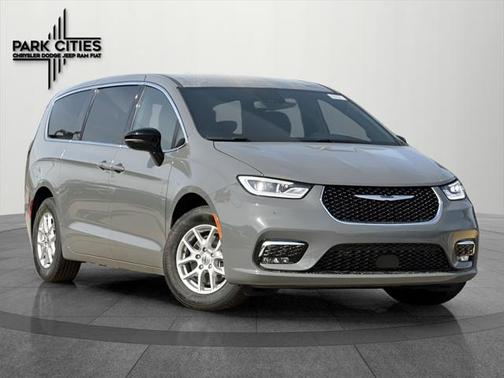 2025 Chrysler Pacifica L
