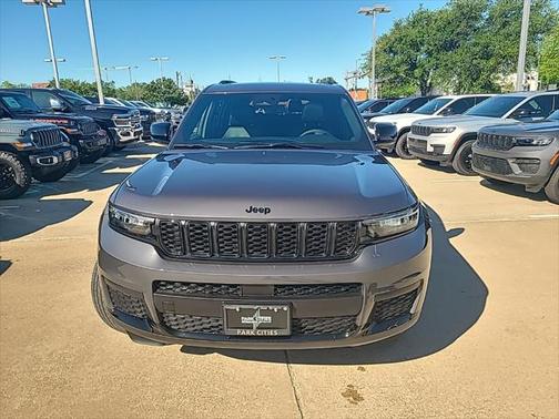 2025 Jeep Grand Cherokee L Altitude