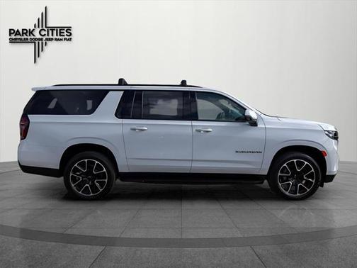 2024 Chevrolet Suburban RST