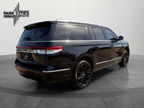 2023 Lincoln Navigator Reserve