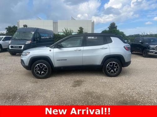 2024 Jeep Compass Trailhawk