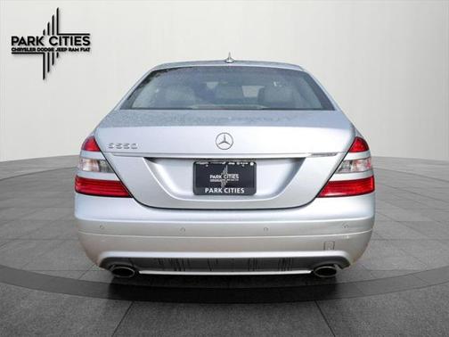 2007 Mercedes-Benz S-Class S 550
