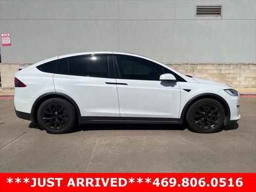 2022 Tesla Model X Plaid Tri Motor All-Wheel Drive