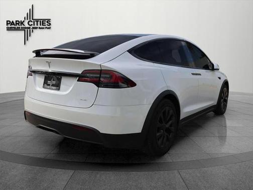 2022 Tesla Model X Plaid Tri Motor All-Wheel Drive