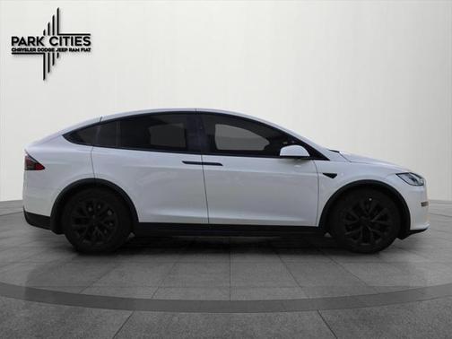 2022 Tesla Model X Plaid Tri Motor All-Wheel Drive