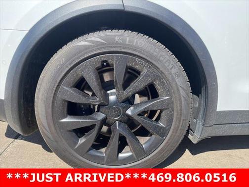 2022 Tesla Model X Plaid Tri Motor All-Wheel Drive