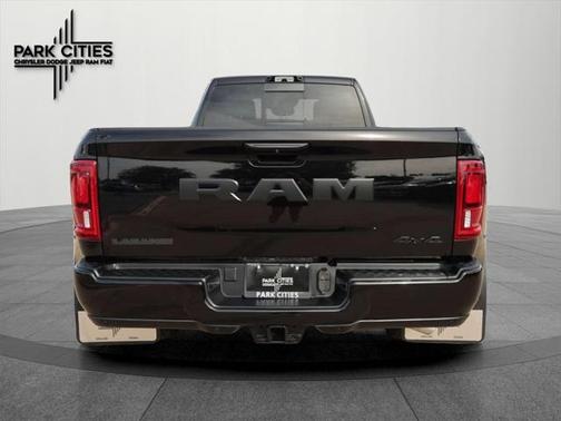 2025 RAM 3500 Laramie Crew Cab 4x4 8' Box