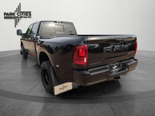 2025 RAM 3500 Laramie Crew Cab 4x4 8' Box