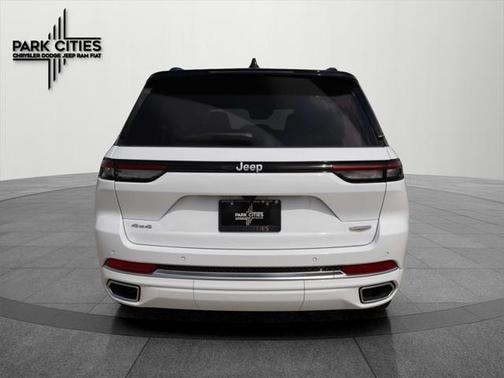 2025 Jeep Grand Cherokee Summit