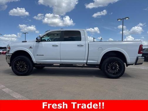 2021 RAM 2500 Laramie Crew Cab 4x4 6'4' Box