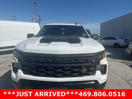2022 Chevrolet Silverado 1500 Custom Trail Boss