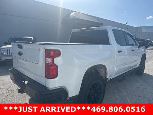 2022 Chevrolet Silverado 1500 Custom Trail Boss