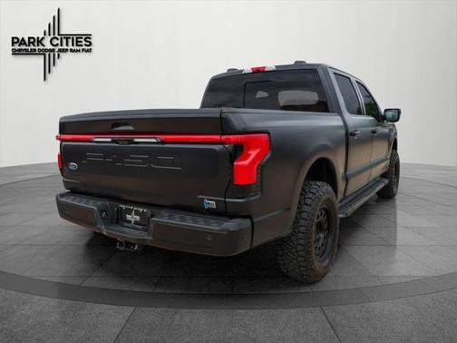 2023 Ford F-150 Lightning Platinum
