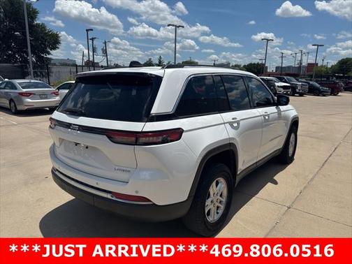 2023 Jeep Grand Cherokee Laredo