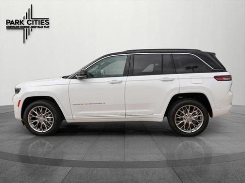 2025 Jeep Grand Cherokee Summit