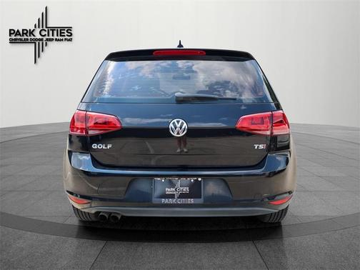 2017 Volkswagen Golf TSI S 4-Door