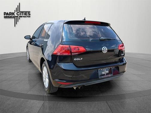2017 Volkswagen Golf TSI S 4-Door